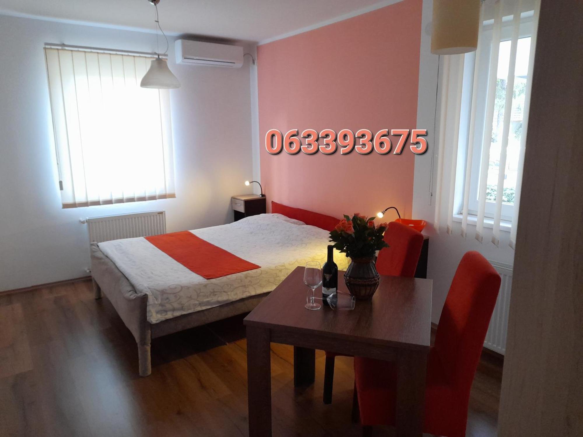 Kety Apartments Kragujevac Buitenkant foto