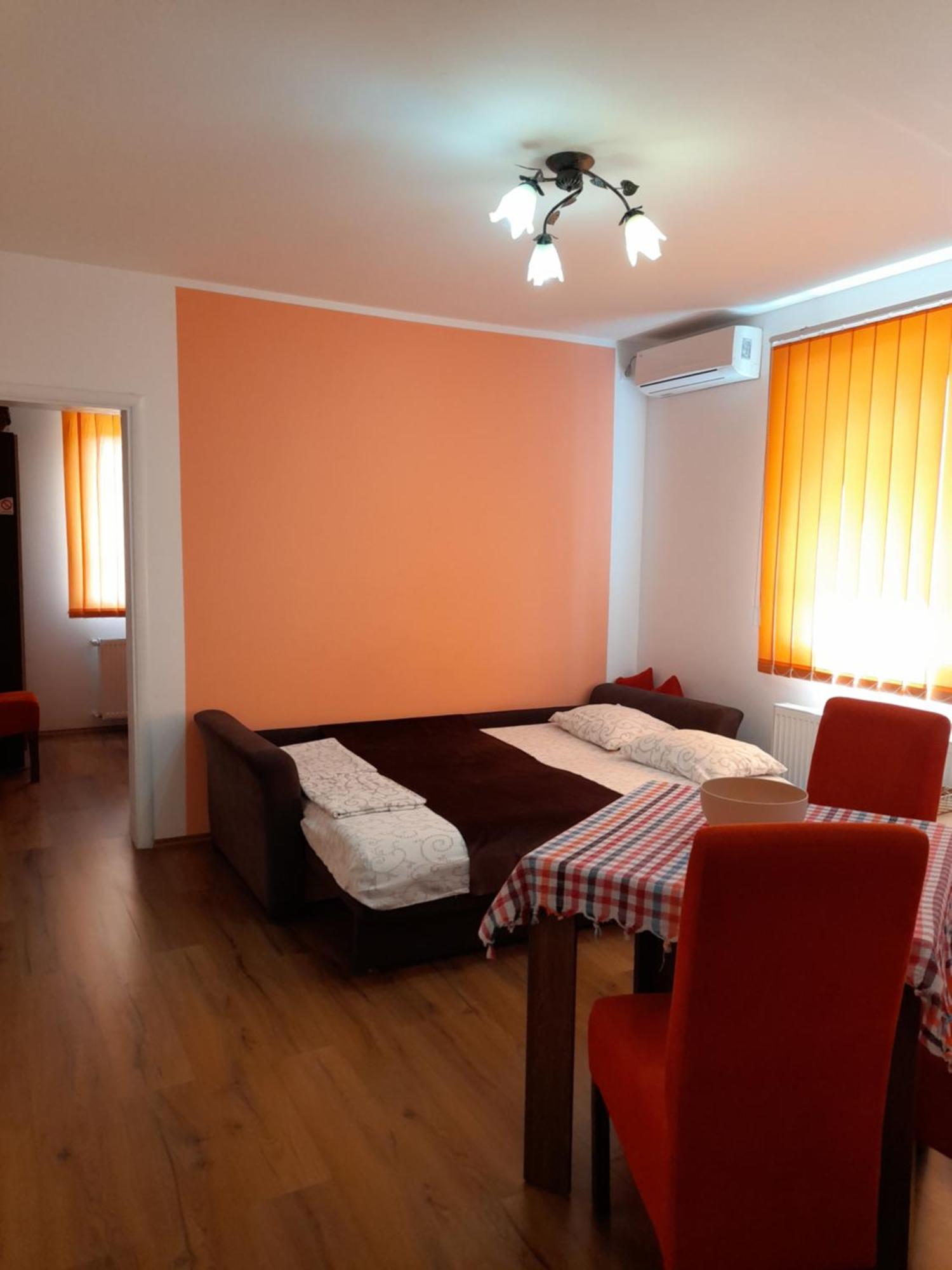Kety Apartments Kragujevac Kamer foto
