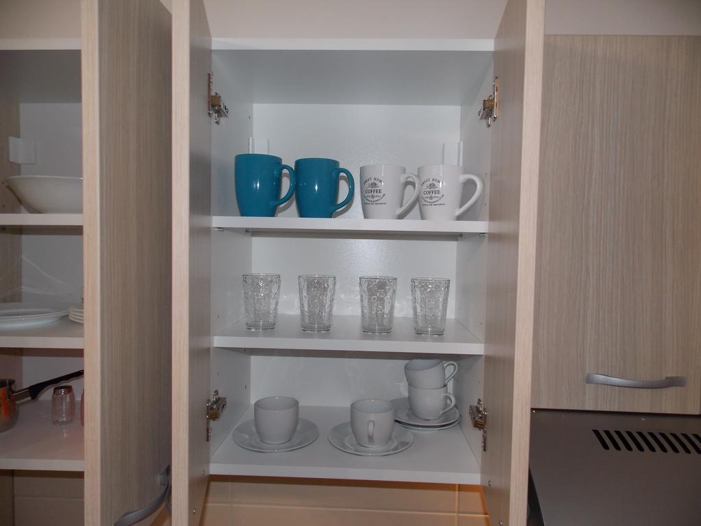 Kety Apartments Kragujevac Kamer foto